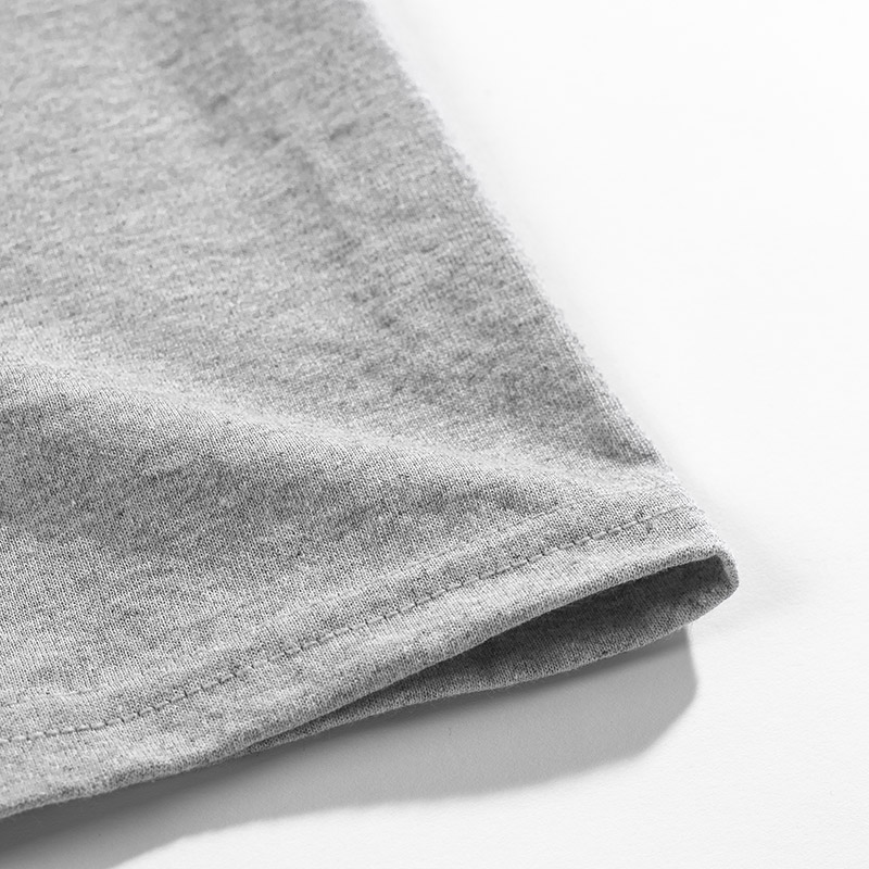 Additional photo of Gildan Heavyweight Tank 2